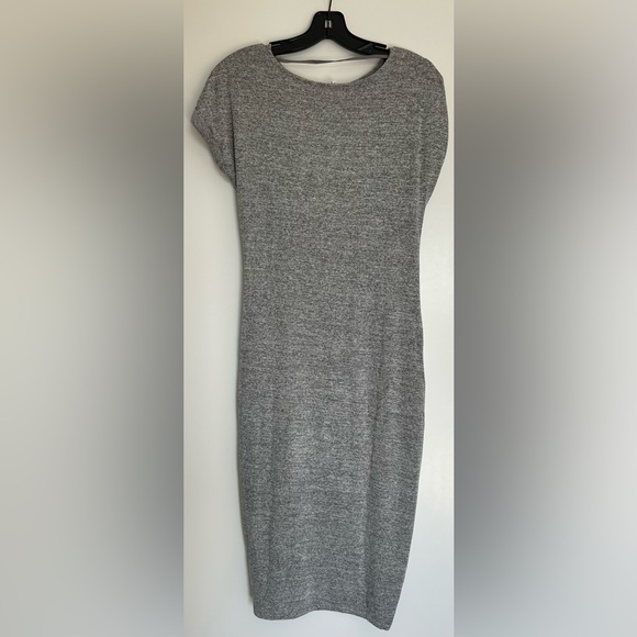 GAP Gray Knot-Front Midi Dress - Picture 2 of 4